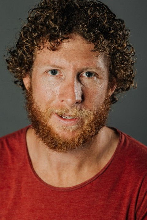 et billede af Peter Coates