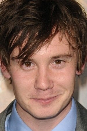 et billede af Dylan Young