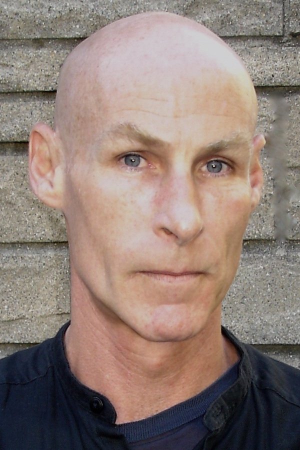 et billede af Joseph McKenna