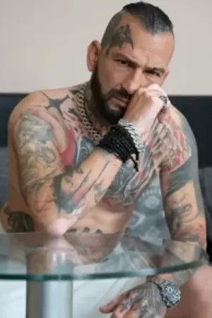 et billede af Tzanetos