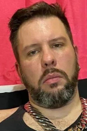 et billede af Adam Jones