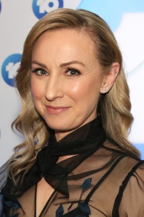et billede af Lisa McCune