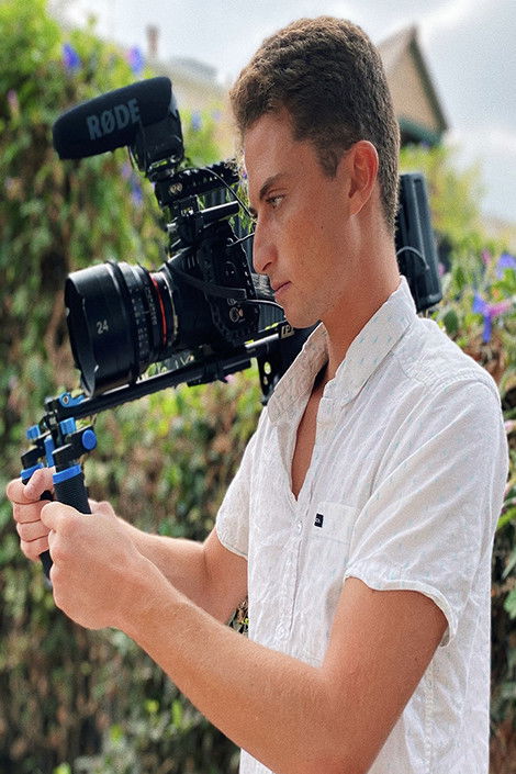 et billede af Josh Greene