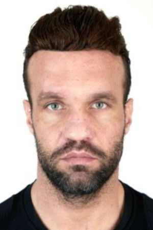 et billede af Larry Steele