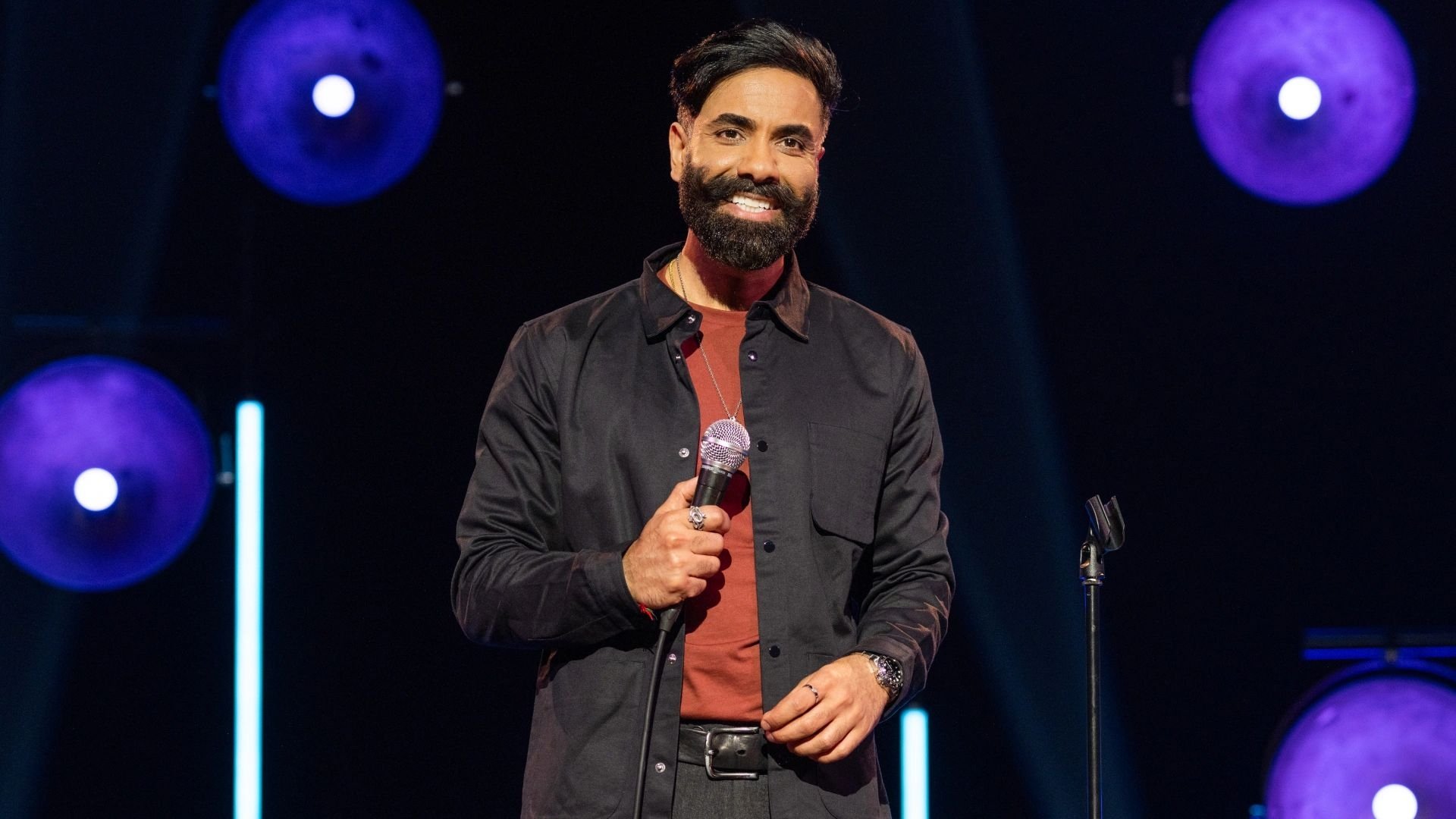 Paul Chowdhry: Family Friendly Comedian (2024)