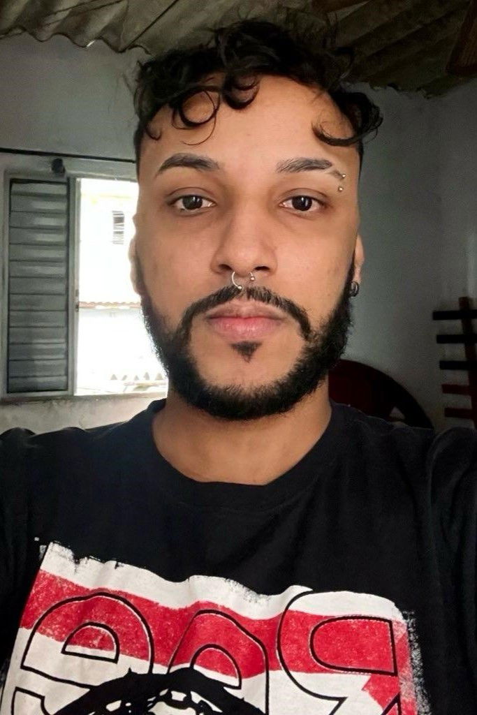 et billede af Samuel Luiz