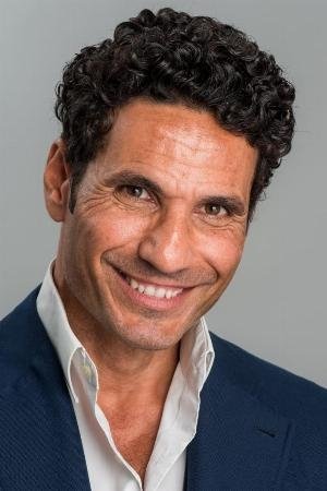 et billede af Óscar Higares