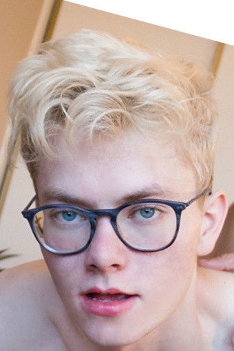 et billede af Carson Peters