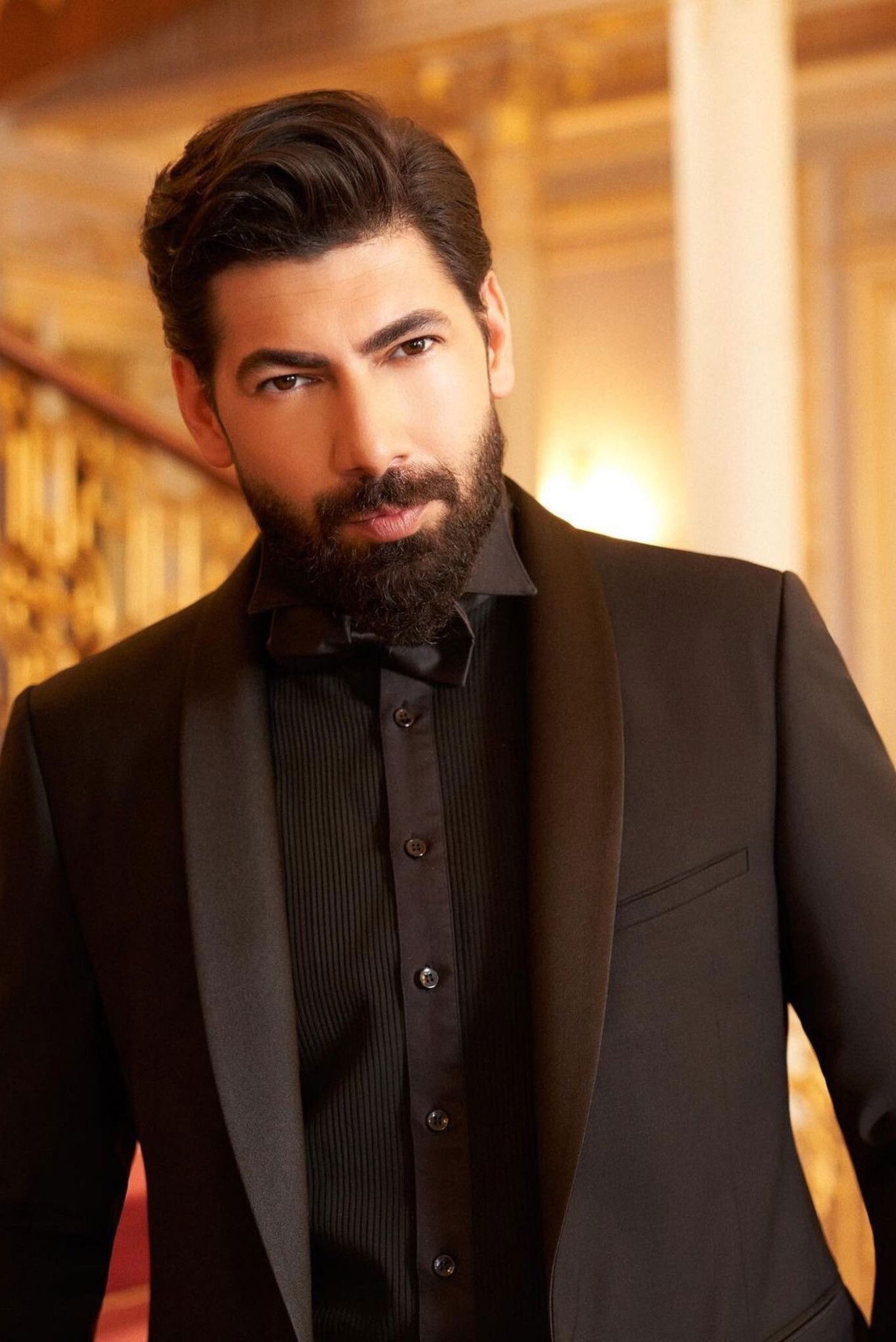 et billede af Tolga Yüce