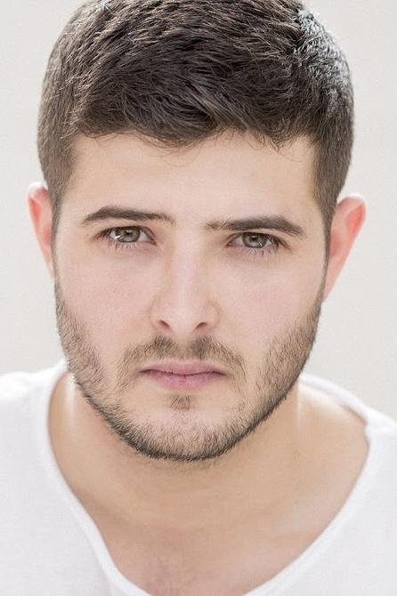 et billede af Jonás Torres