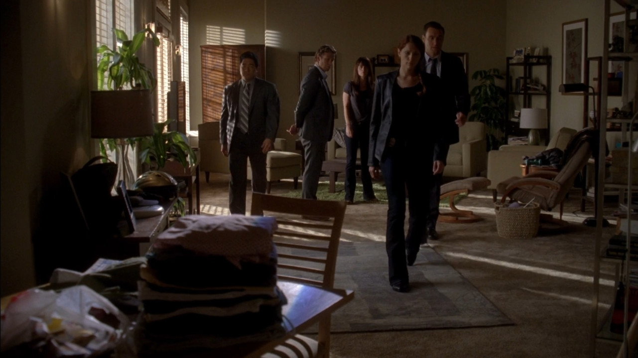 The Mentalist Season 4 :Episode 2  Little Red Book