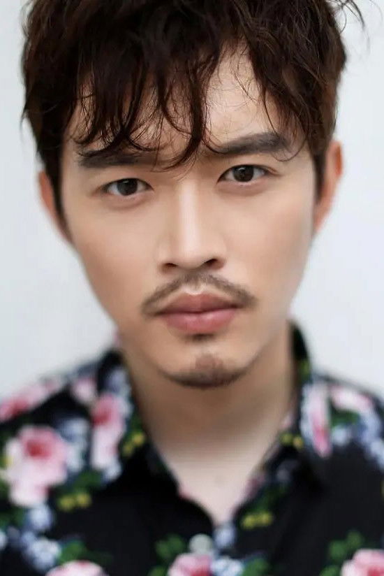 et billede af Gong Haibin