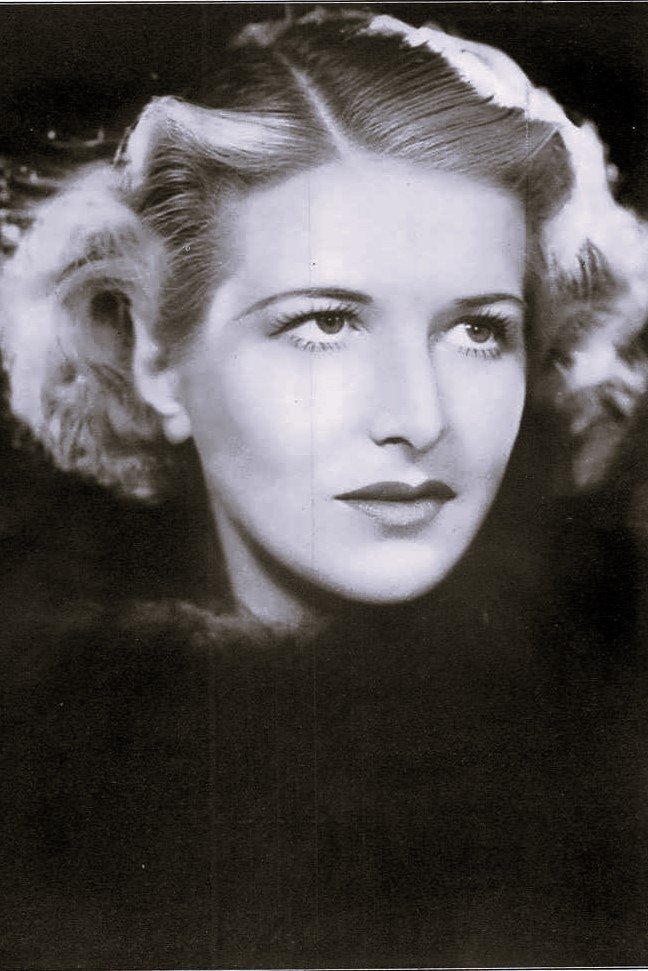 Grizelda Harvey's picture in the cast