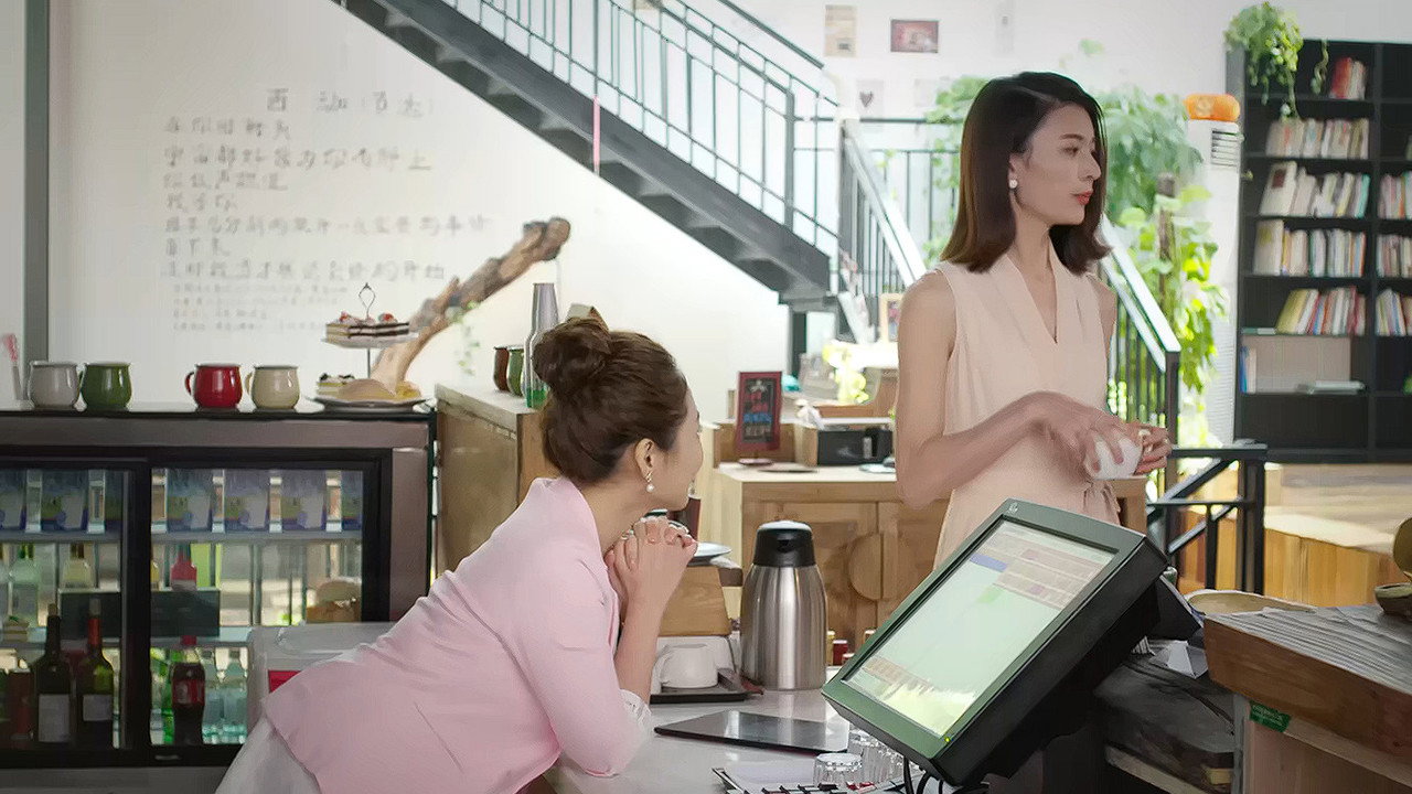 百万年薪快递员 Backdrop Blur