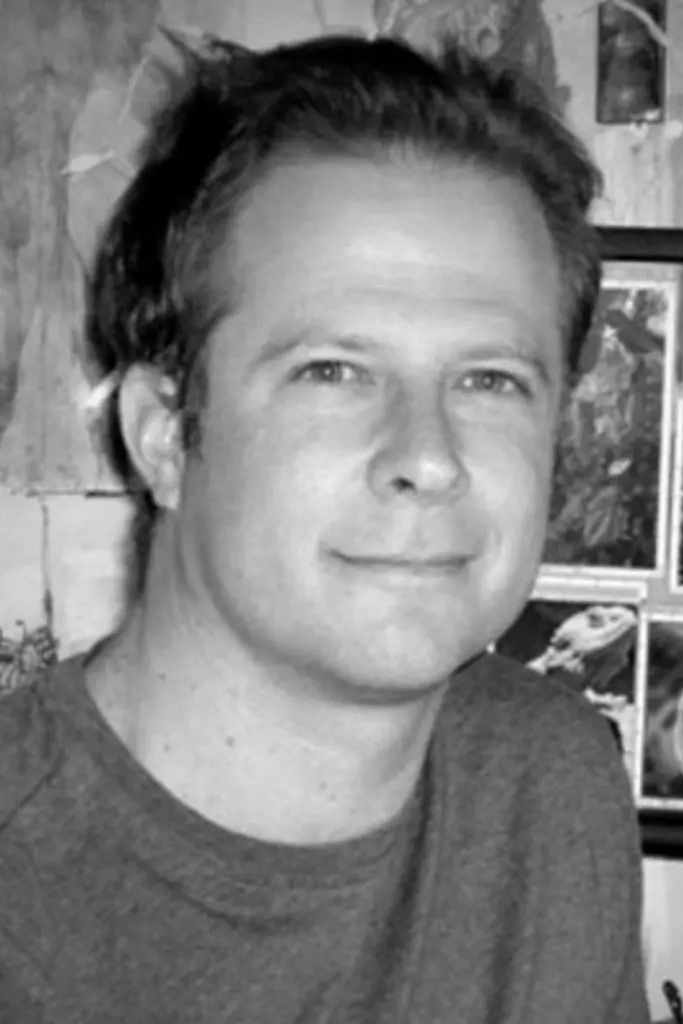 et billede af Adam Adamowicz