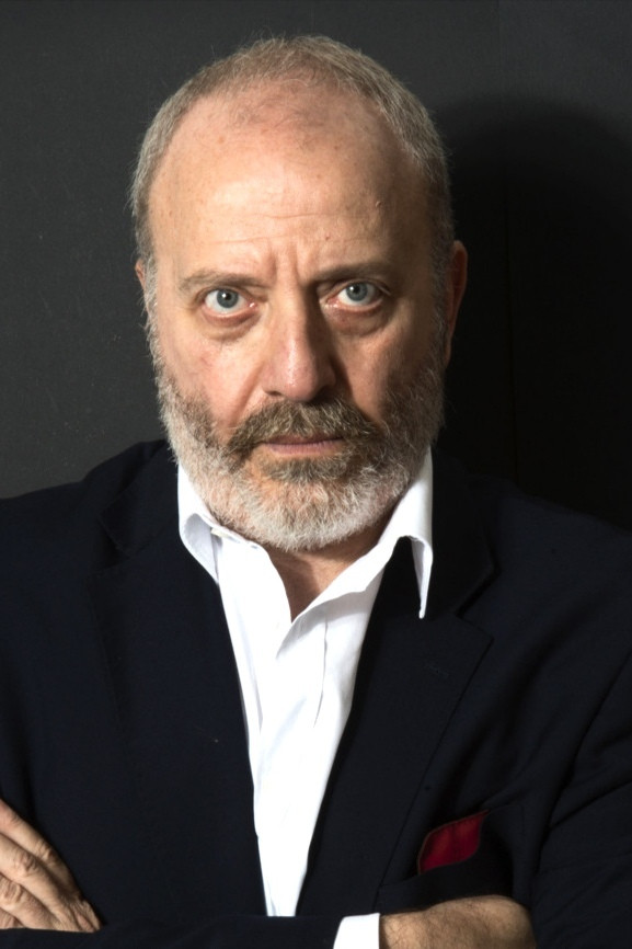 et billede af Sergio Basile