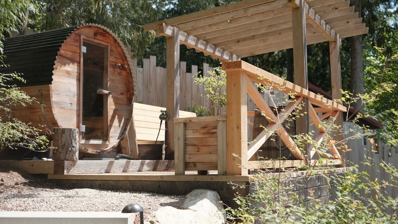 Beach Cottage Chronicles S04E08 backdrop