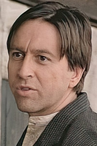 et billede af Lyle St. Goddard