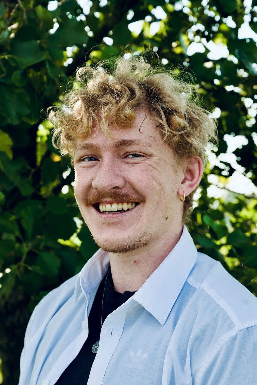 et billede af Thomas J.S. Mogensen