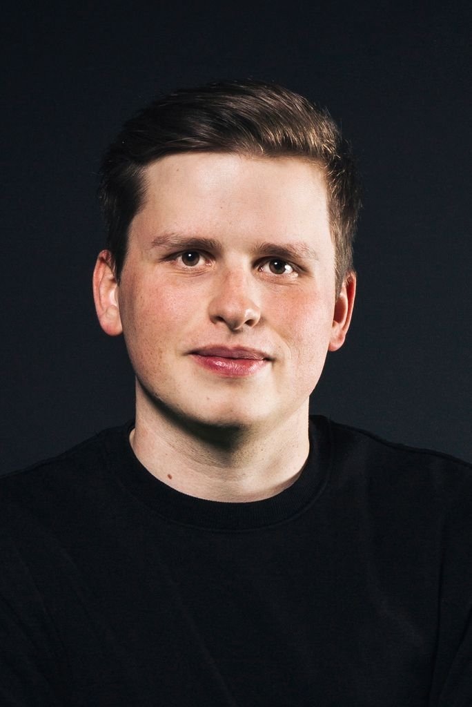 Elias Ben Engelhardt | Editor
