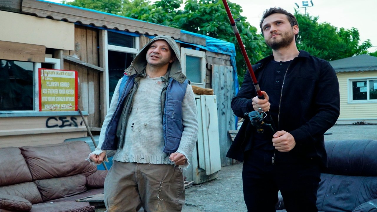 The Pit: 2x33 - Turkish Series