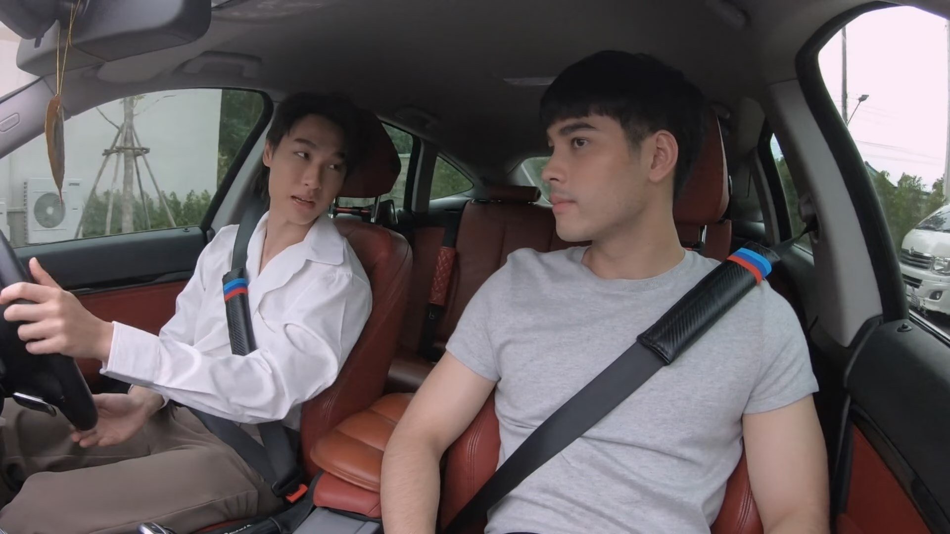 รักมันมหาศาล - Épisode 3