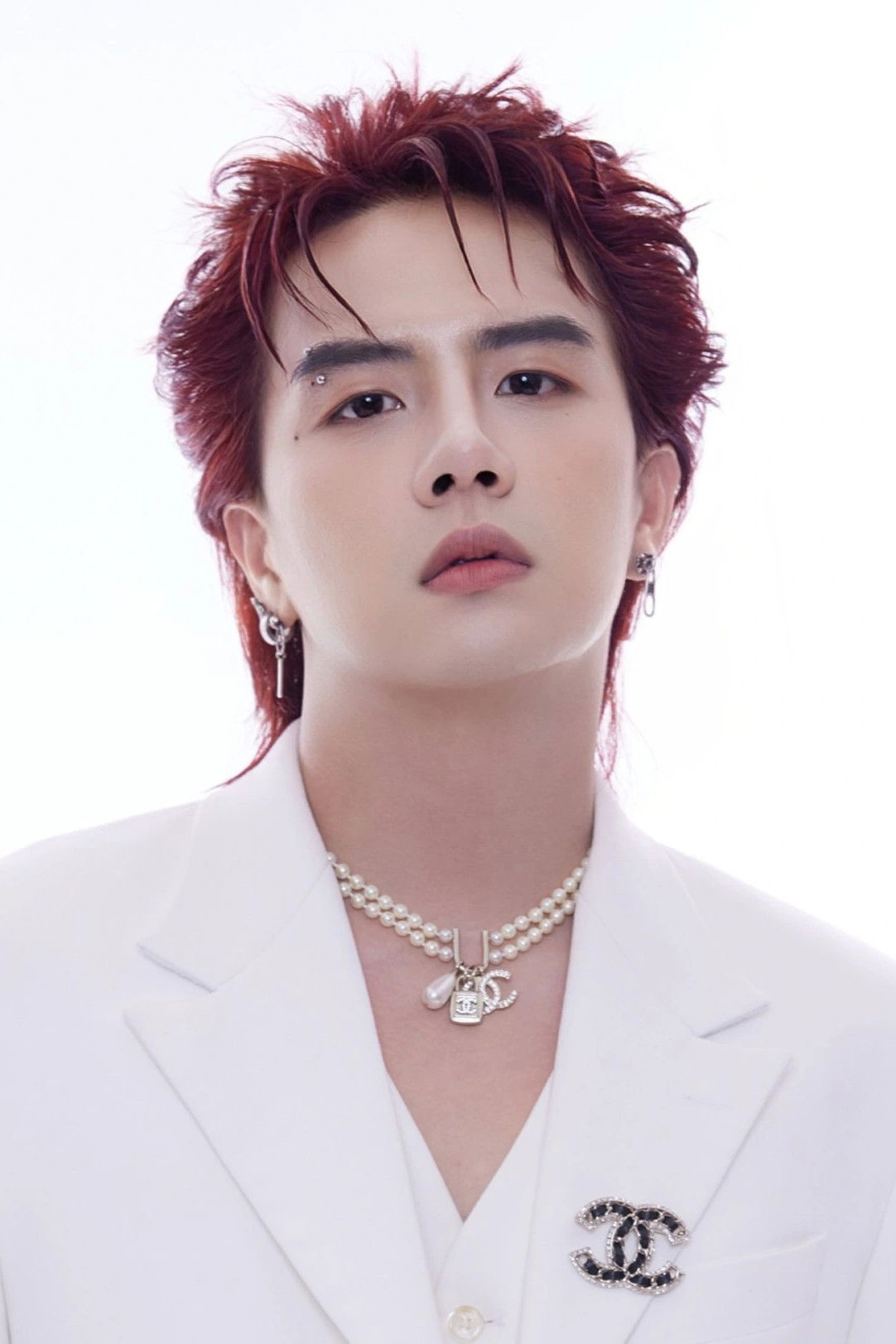 et billede af Duy Khánh Zhou Zhou