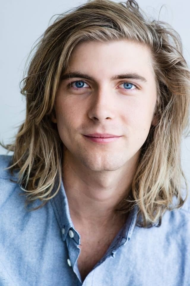 et billede af Joshua Payne