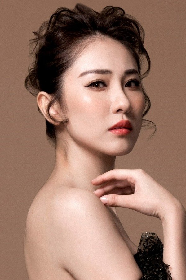 et billede af Sukie Shek Wing-Lei