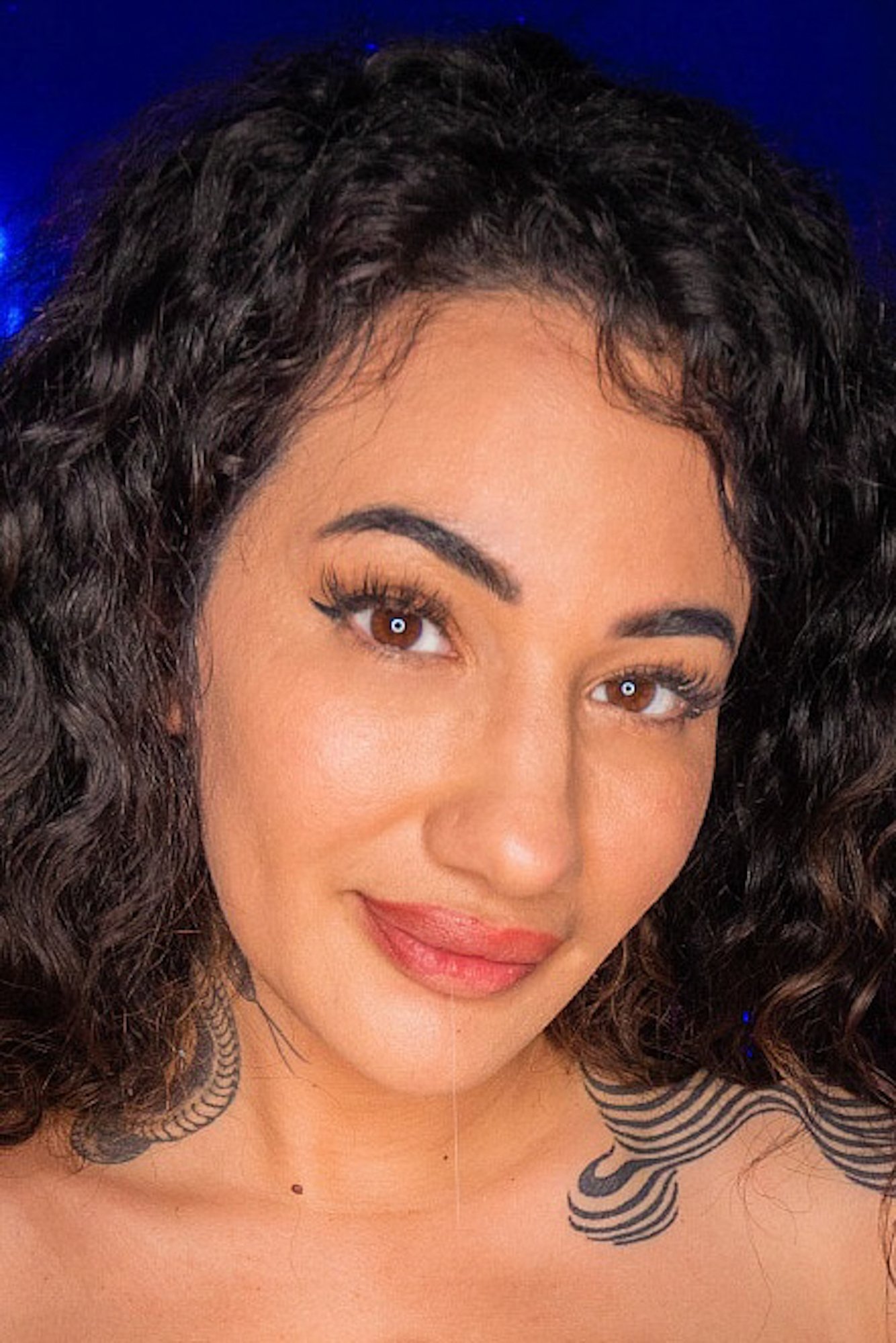 Arabelle Raphael Profile Images — The Movie Database (TMDB)