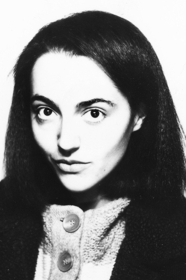 Lucinda Lewis