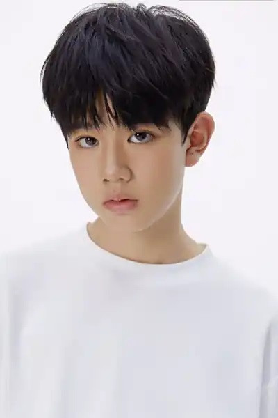 et billede af Luo Yihang