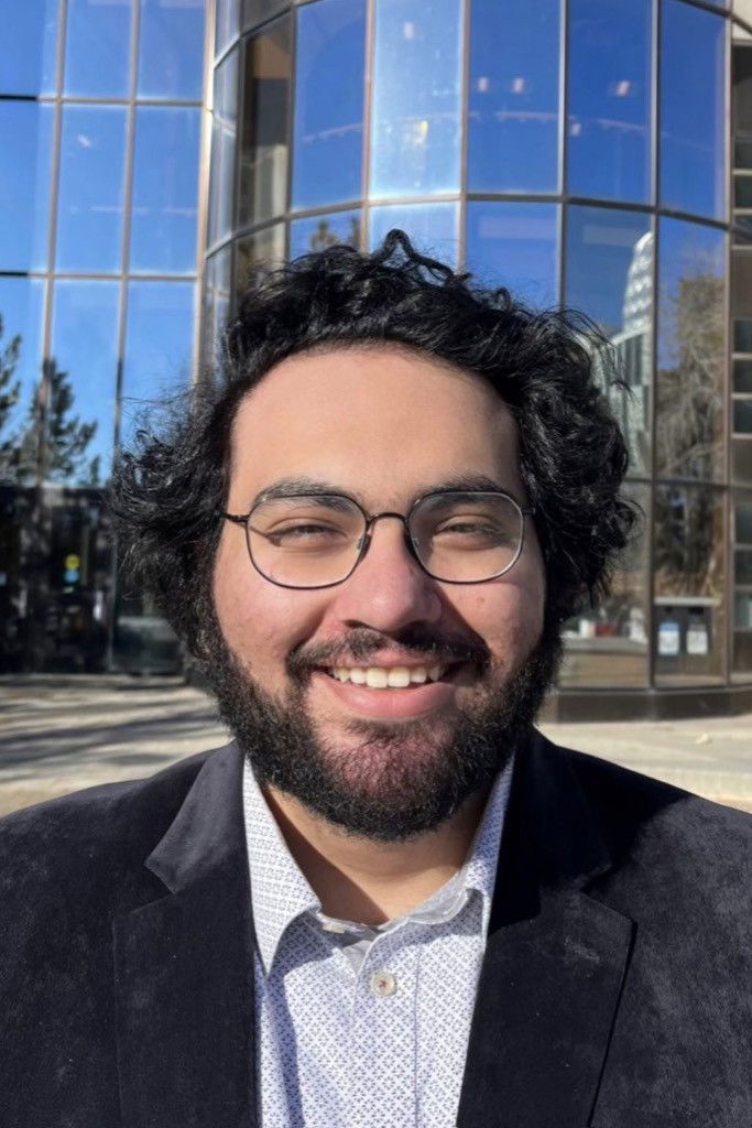 et billede af Mickail Hendi