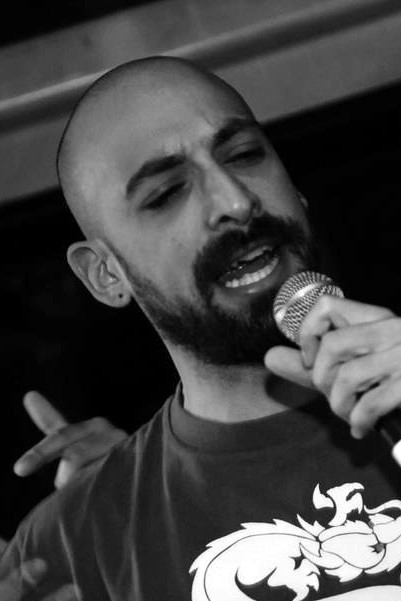 et billede af Vasilis Logios