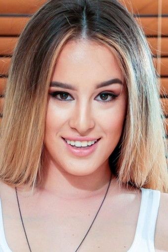 et billede af Mila Marx