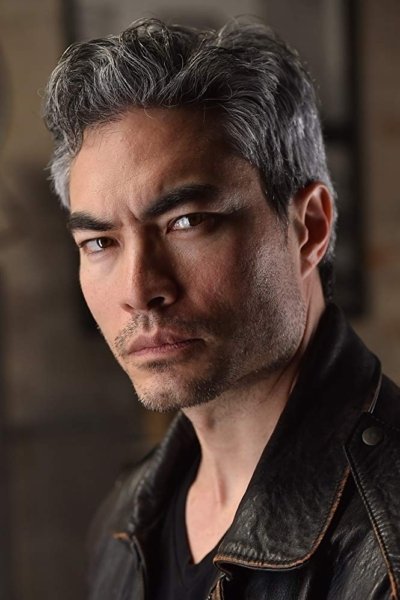 et billede af David E. Collier