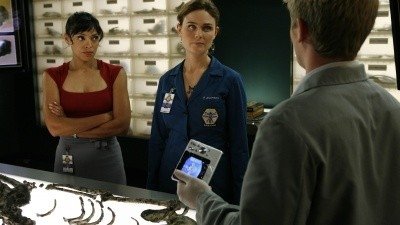 Bones - Die Knochenjägerin Staffel 4 :Folge 11 