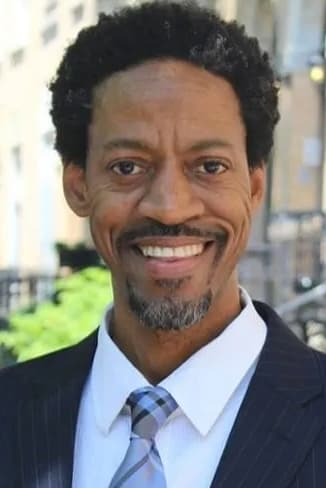 et billede af Tyson Hall