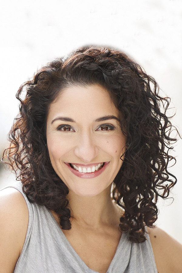 et billede af Anthoula Katsimatides