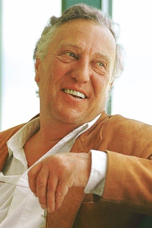 et billede af Lem Dobbs