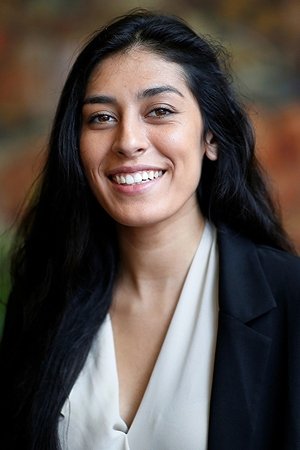 Alexandra Rojas's picture in the cast