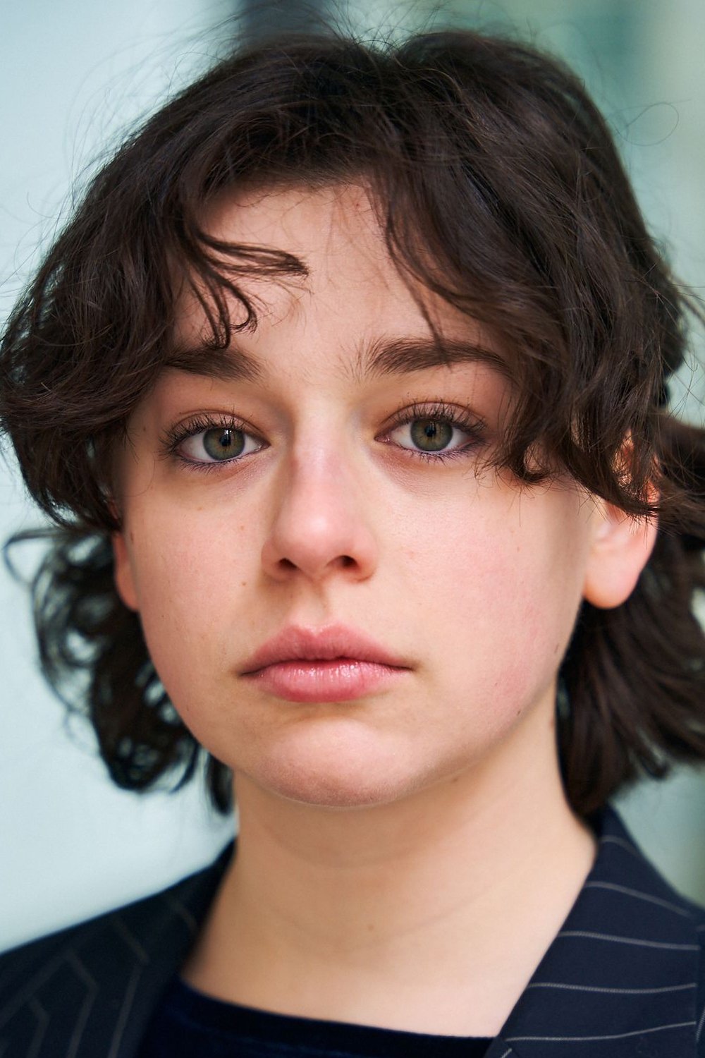 Paula Schindler's picture in the cast