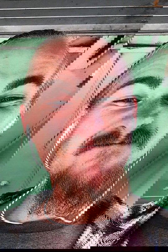 et billede af Niklas Konowal