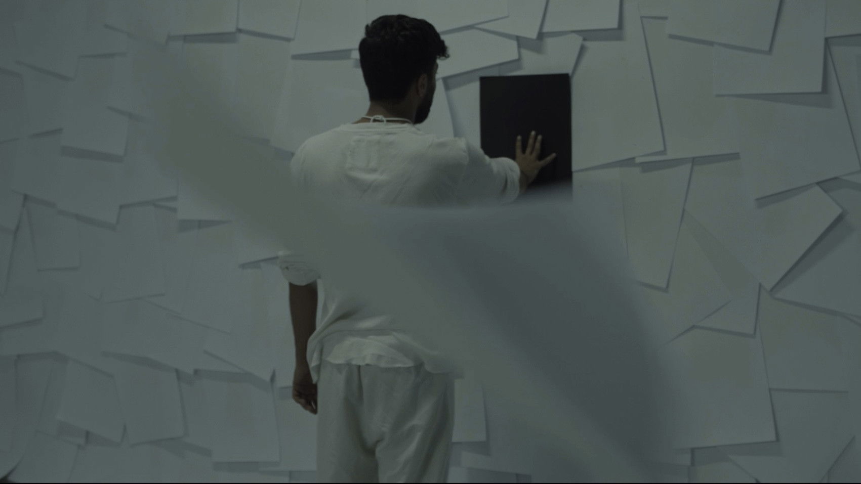 Imagem do Filme سپی لەسەر رەش