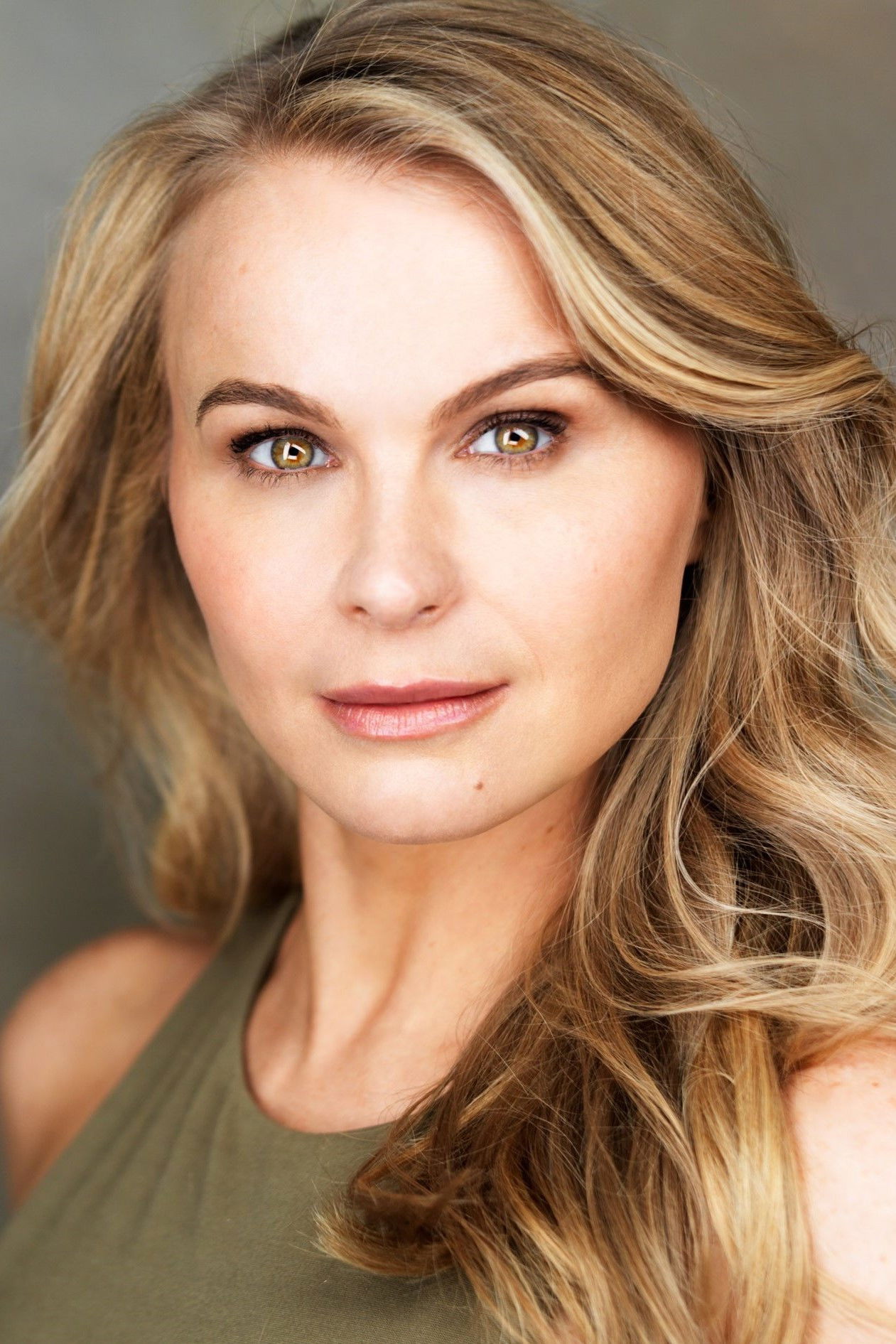 et billede af Stacie Bono