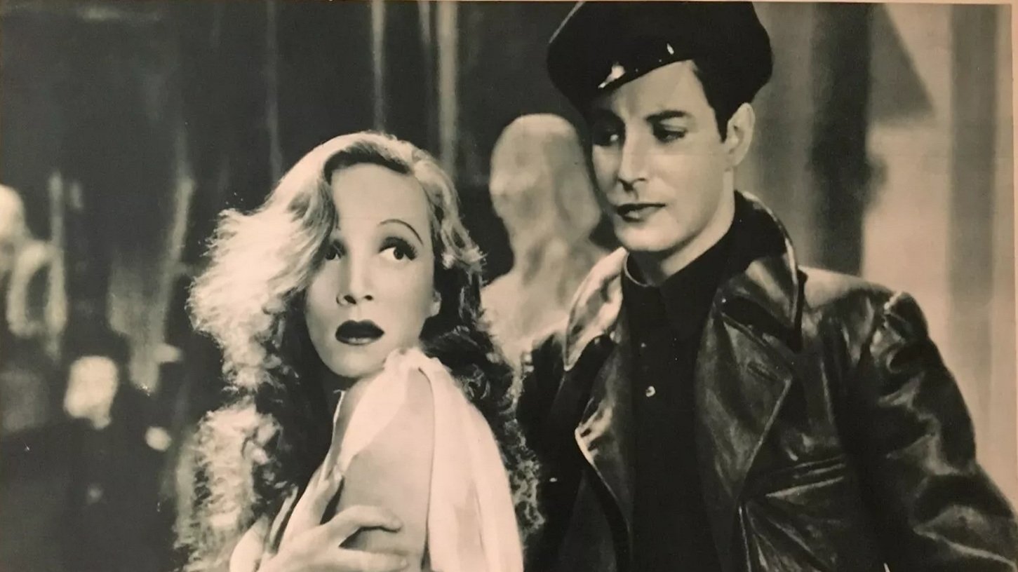 Knight Without Armour (1937)