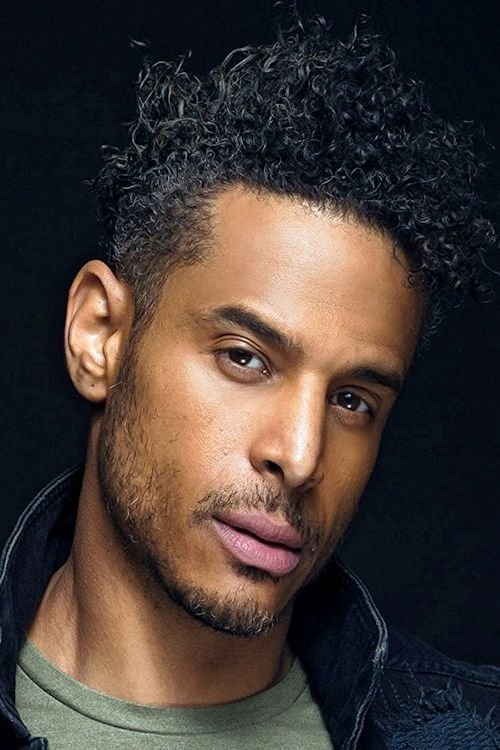 et billede af Travis Winfrey