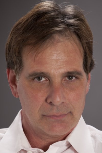 et billede af Gary J. Wayton