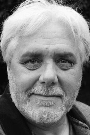 et billede af Paul Broughton