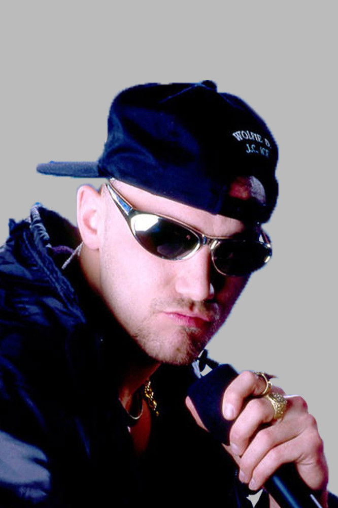 et billede af Kelly Wolfe